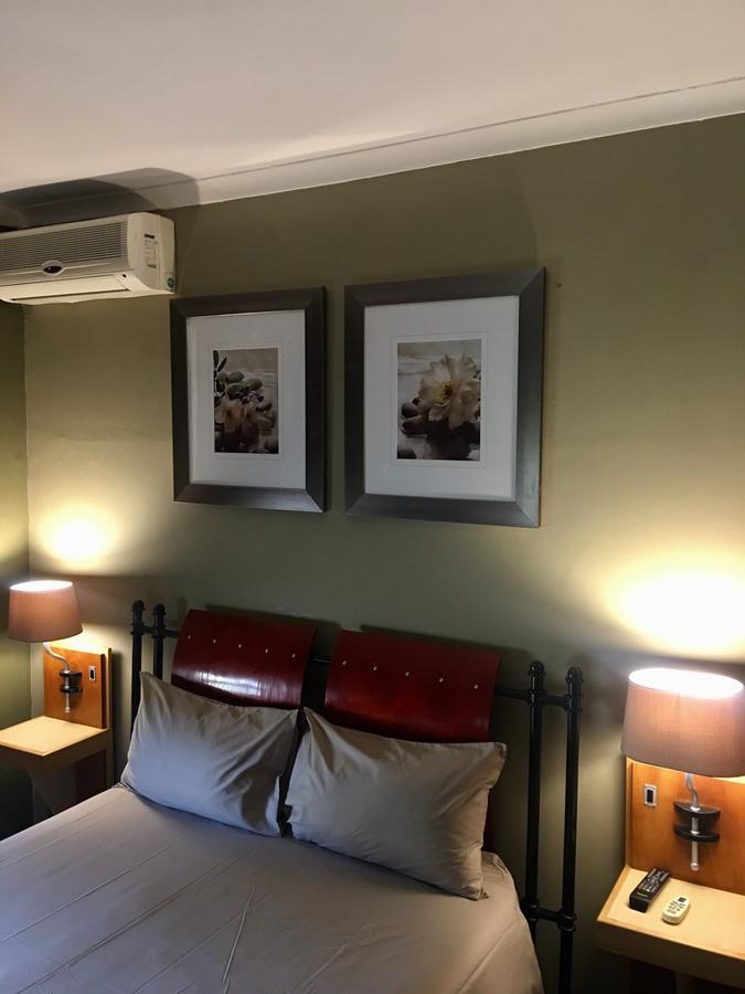 Travel Inn קרונסטד מראה חיצוני תמונה