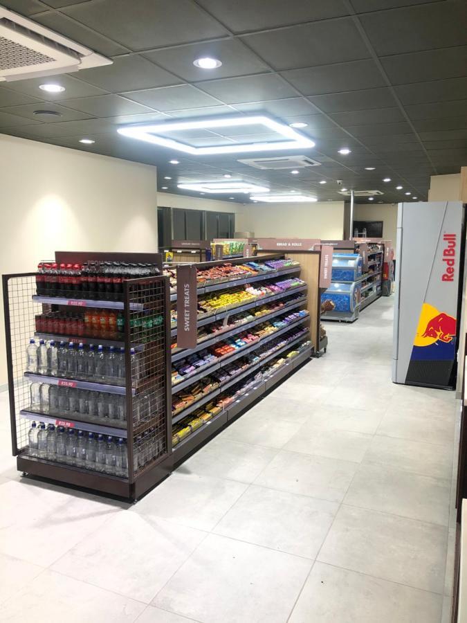 Travel Inn קרונסטד מראה חיצוני תמונה
